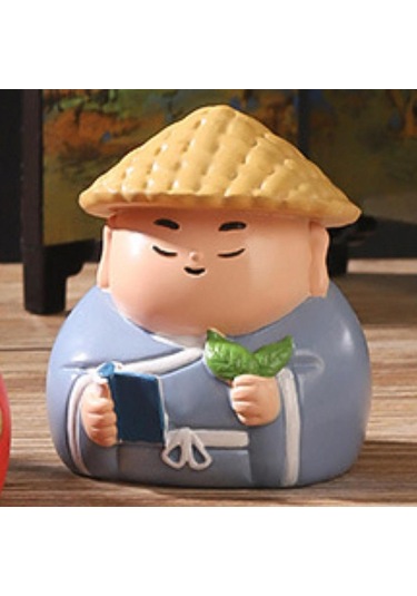 Suntek Küçük Figür Heykel Koleksiyon Reçine Süsleme 5,9x5,6x6,6 Cm