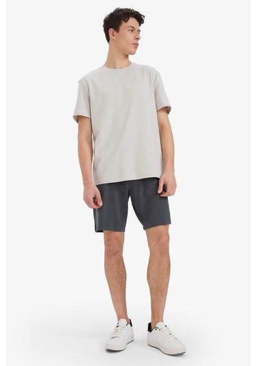 DeFacto Slim Fit Dar Kesim Cepli Pamuklu Basic Düz Bermuda Şort W1105AZ25SPAR58