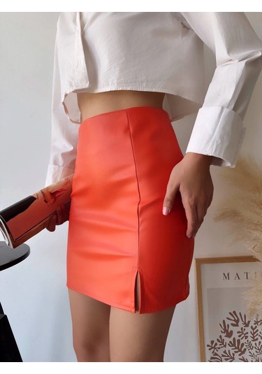 Tek Yırtmaçlı Arkadan Fermuarlı Deri Etek Turuncu S24475 Turuncu