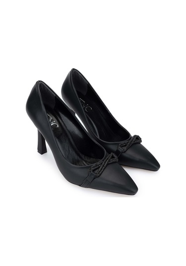 Tamer Tanca Kadın Hakiki Deri Siyah Topuklu Ayakkabı 1063 134462 Bn Ayk Sk24-25 Sıyah Cılt Siyah Cilt