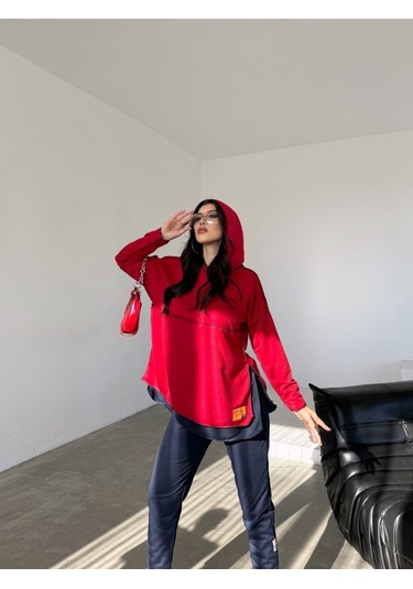 Ge Ticaret Kadın Kırmızı Kapşonlu Etek Ucu Detay Arma Ters Dikiş Gorunumlu Ikili Takım Kırmızı