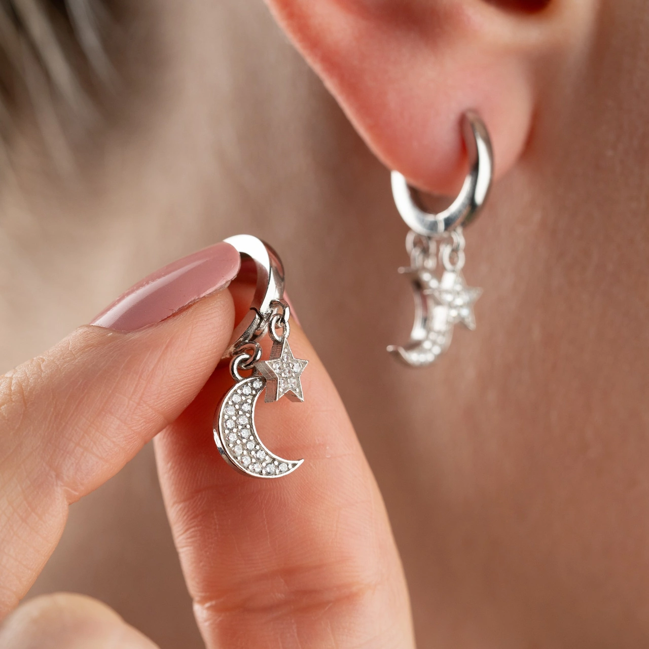 925 Ayar Gümüş Ay Ve Yıldız Sallantı Küpe Gümüş