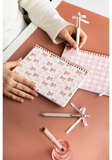 A5 Spiralli Karton Kapak 2 Li Set Kareli Okul Defteri 80 Yaprak, Ders Programlı Ayıcık