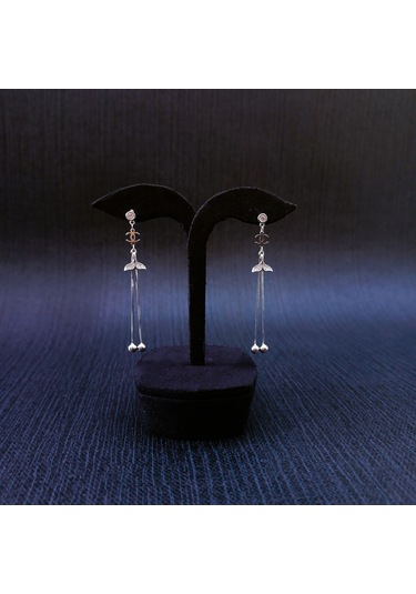 925 Ayar Sallanır Tasarımlı Balık Kuyruğu Model Kadın Gümüş Küpe -sade Ve Şık Gümüş