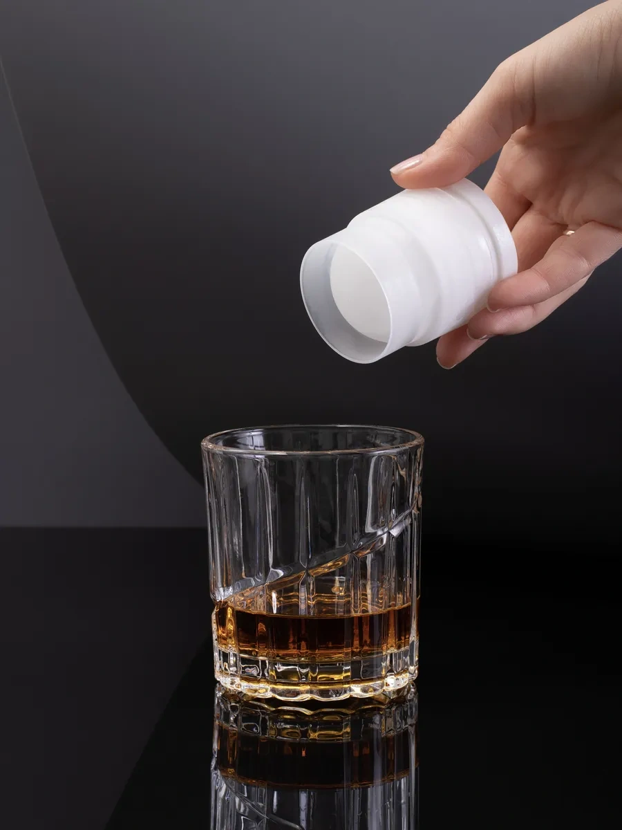 Aura Of Bohemia Dönen Cam Buz Kalıplı Bardaklar 2 Adet 266508734 Beyaz