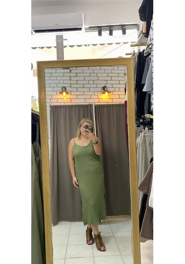 Tuba Toptaş Yırtmaçlı Gofre Elbise Haki