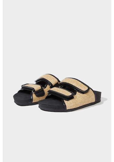 DeFacto Kız Çocuk Düz Taban Terlik E7810A825SMBG26 Bej