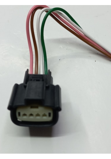 Opel Astra K Kasa Arka Stop Far Soketi 4k070a