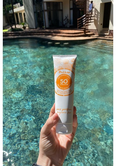 Face And Body Sun Milk Free Spf50+ Fragrance-free- Güneş Koruyucu Yüz & Vücut Sütü - 150 Ml