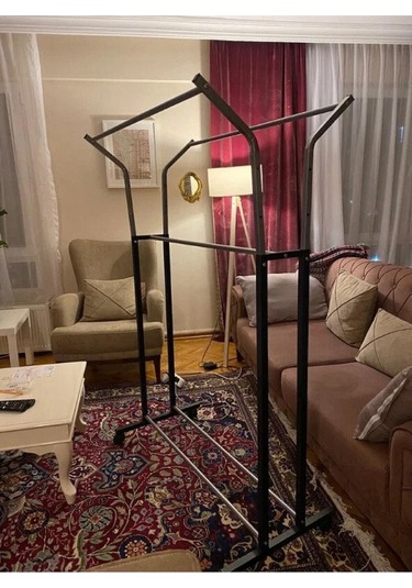 Teknor V Ayarlı Paslanmaz Metal Konfeksiyon Elbise Askılık Tekerlekli Portatif Askılık Siyah