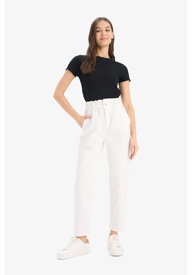 DeFacto Fitted Bisiklet Yaka Basic Düz Fitilli Kaşkorse Kısa Kollu Siyah Tişört K7064AZ25SMBK81