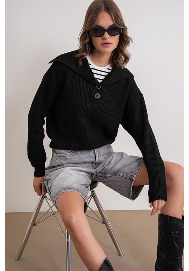 6900 Kadın Düğmeli Devrik Yaka Triko Kazak Siyah Siyah
