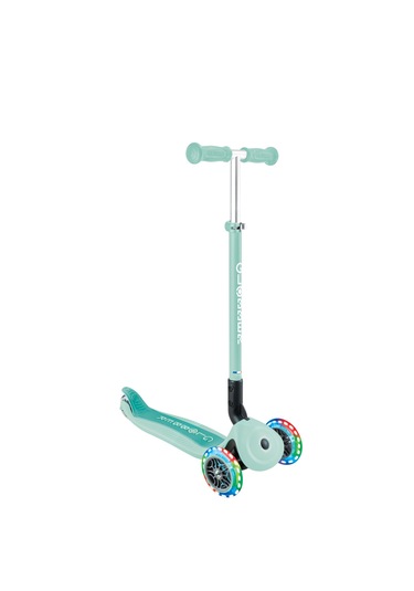 Globber Go-Up Aktive Light Işıklı Scooter - Mint Yeşili