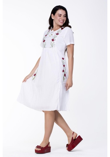 Kısa Kol Şile Bezi Lalezar Nakışlı Midi Boy Elbise Beyaz Byz-beyaz