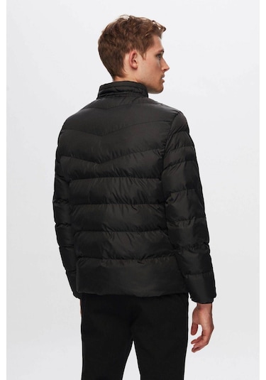D's Damat Slim Fit Rüzgar Geçirmez Elyaf Dolgulu Erkek Mont 1HF07ORT01940 Siyah D's Damat Slim Fit Rüzgar Geçirmez Elyaf Dolgulu Erkek Mont 1HF07ORT01940 Siyah