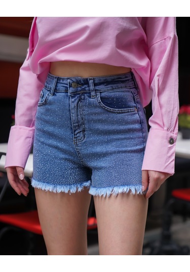 Kadın Önü Parlak Taşlı Rahat Kalıp Kot Şort Mavi