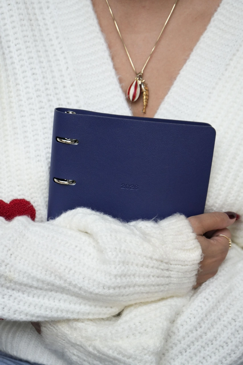 Ringo 2026 Haftalık Ajanda A5 14x21cm Esnek Kapak Ivory 80gr. İçi Değişebilir Lacivert