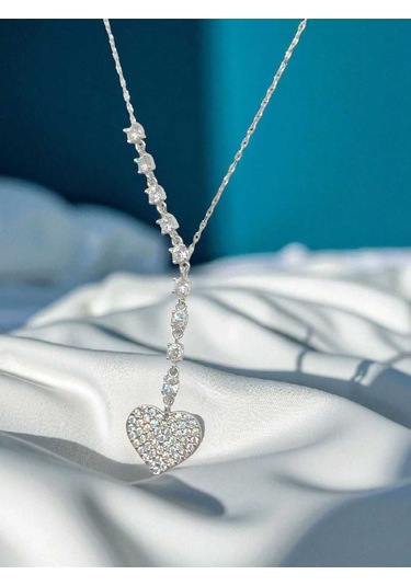 Tamamen Taşlı Kalpli 925 Ayar Gümüş Y Kolye Göz Alıcı Ve Işıltılı Tasarım Gümüş