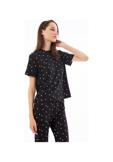 Premium Kadın Pijama Takımı Siyah Kalp Desenli Yumuşak Dokulu Kısa Kollu Bisiklet Yaka Siyah