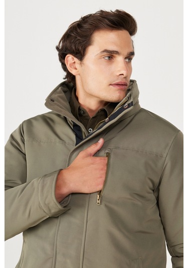 Wrangler Regular Fit Normal Kesim Kapüşonlu Yeşil Parka W40BWWX45 Yeşil