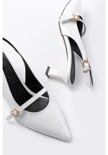 H-470 Beyaz Rugan Baret Tokalı Arkası Açık Günlük Kadın Sandalet Beyaz