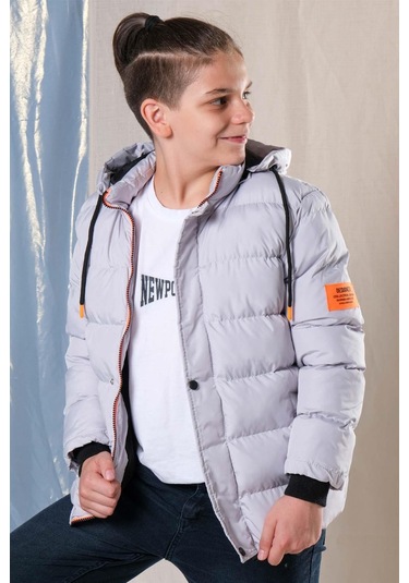 Designed Kapüşonlu Içi Polar Astarlı Erkek Çocuk Şişme Mont