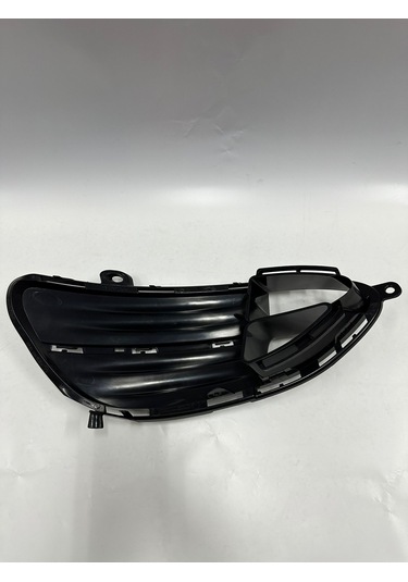 Mercedes Benz Ön Tampon Sağ Sis Kapağı A2128852222