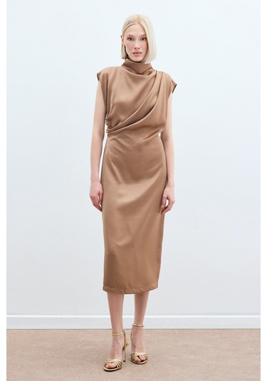 Düğme Detaylı Uzun Elbise - Camel-136138 Camel