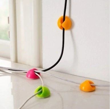 Siyah Beyaz Kablo Sabitleme Klipsi 10 Lu 4741