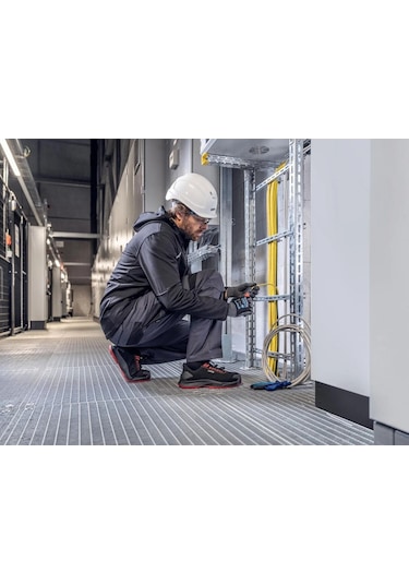 6802 1 X-craft Delikli Ayakkabı S1 Pl Fo Sc Sr Siyah