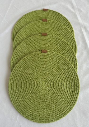 Yuvarlak Amerikan Servis Sofra Altlığı, Masa Dekoru Supla 33x33 4lü Fıstık Yeşil