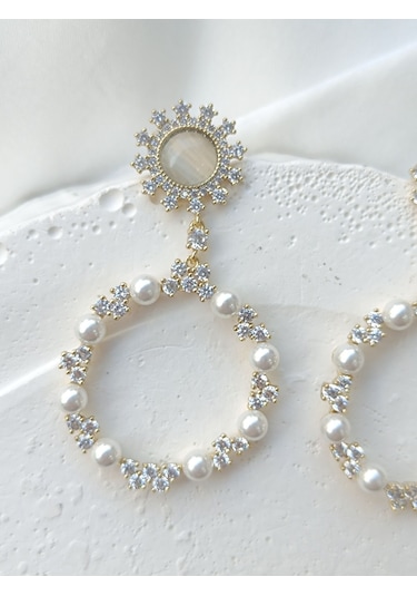 İncili Taşlı Sarkıt Küpe Altın