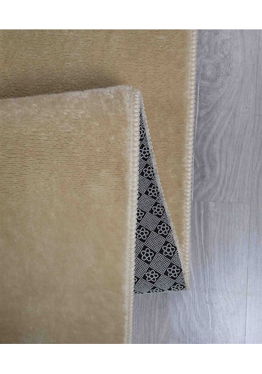 Modern Dekoratif Yuvarlak Puffy Peluş Ponpon Saçaklı Salon Oturma Odası Halısı Bej