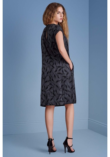 Yarasa Kol Siyah Dokuma Elbise Siyah