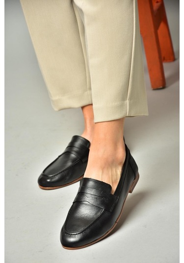 Fox Shoes S944007803 Siyah Hakiki Deri Kadın Babet Siyah