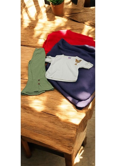 Kız Pantolon Askılı Tşört Takım Renkli