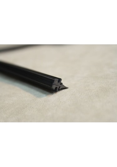 Silecek Lastiği İnce Sırt 70 CM 1 Paket 4 Adet