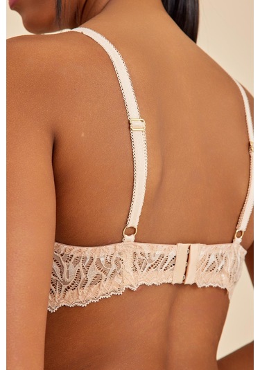 Emma Ten Balenli Dantelli Dolgulu Toparlayıcı Yarım Kap Sütyen Ten