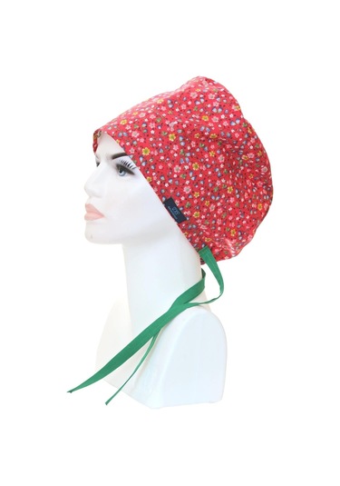 Tesettür Kırmızı Çıtır Çiçek Desenli Cerrahi Bone Doktor Hemşire Sağlıkçı Bonesi Geniş Kesim