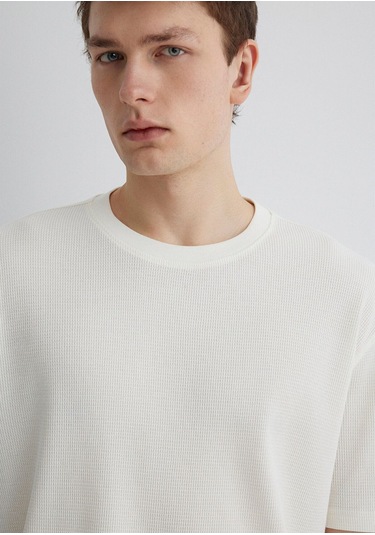 Mavi Erkek Kısa Kol Tişört Kırık Beyaz 0612724-70057 Beyaz