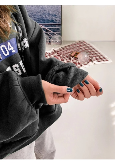 Kadın Siyah Suppose Baskılı Oversize Sweatshirt Siyah