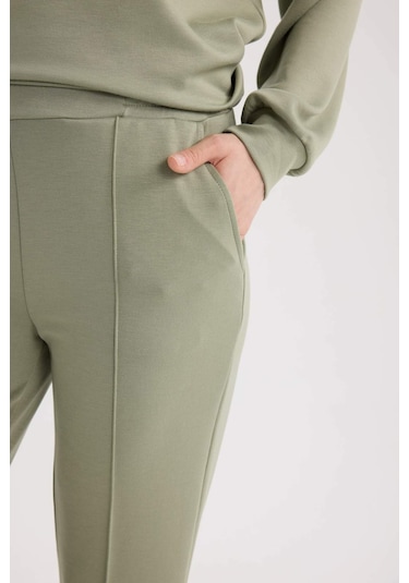 DeFacto Regular Fit Esnek Belli Cepli Basic Düz Pantolon E1954AX25SPKH499