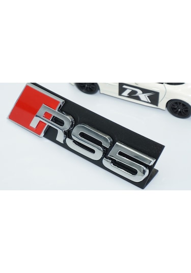 Dk Tuning Rs5 Gümüş Kırmızı 3d Ön Panjur Logo Audi İle Uyumlu