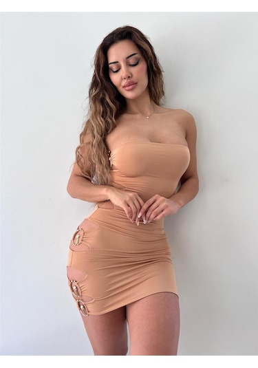 Pink Life Bej Mikro Kumaş Straplez Toka Detaylı Tasarım Elbise-Bej