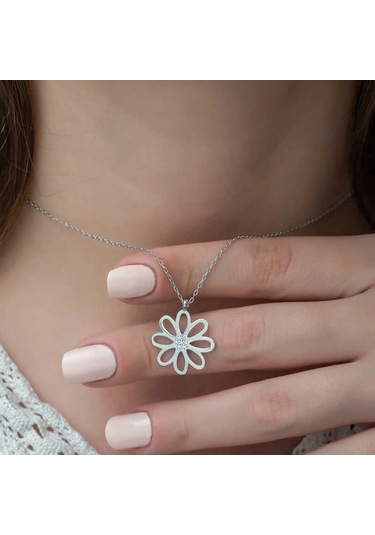 925 Ayar Gümüş Çiçek Bayan Gümüş Kolye T5114 599599 Gümüş