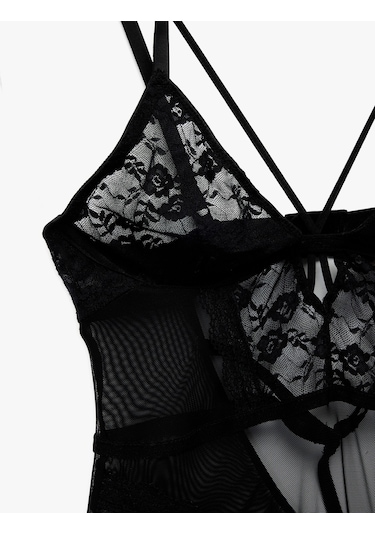 Koton Derin V Yaka İnce Askılı Transparan Dantelli Bodysuit Siyah 6wlk00004mk Siyah