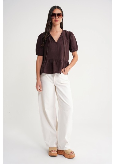 4715 Kadın Yakası Bağlamalı Kısa Kol Müslin Bluz Kahve Kahve
