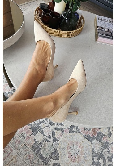10 1109 Topukla Kadın Kadeh Topuklu 8 Cm Topuklu Stiletto Ayakkabı Ten Süet