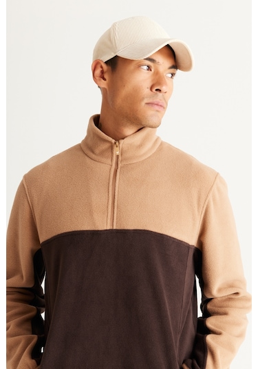 AC&Co / Altınyıldız Classics Erkek Sutlu Kahve-kahve Anti-pilling Tüylenme Yapmayan Standart Fit Bato Yaka İçi Polarlı Çift Renk Polar Sweatshirt Sütlü Kahverengi