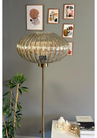 Elegant Bal Cam Lambader Düz İnce Gövde Modern Dekoratif Metal Oturma Odası Zemin Lambası Natural